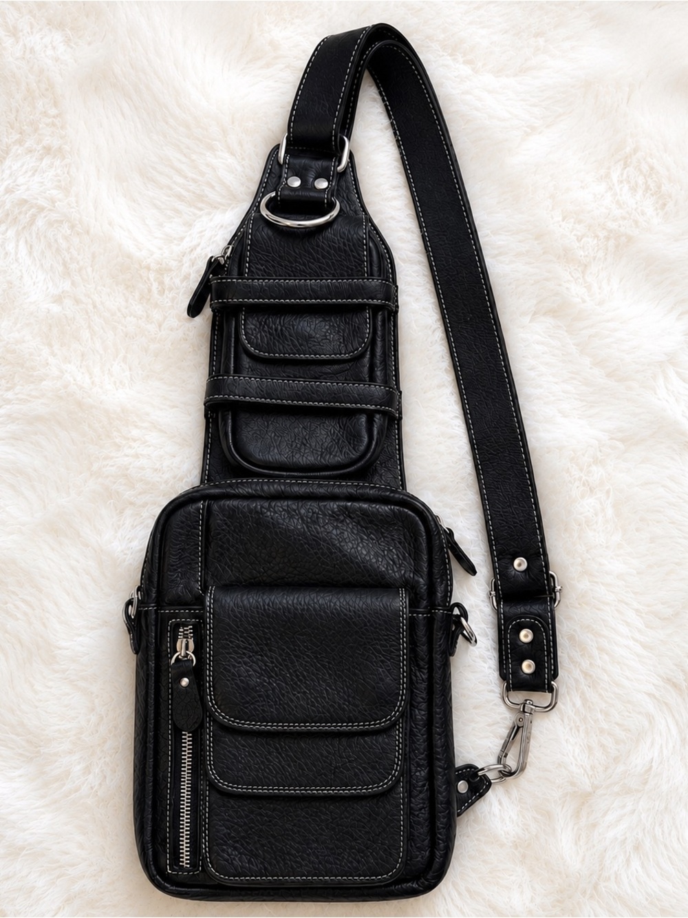 🆕 NW/O Tags ~ Chic Leather Crossbody Bag w/built in Phone📱Case & Lots of Storage